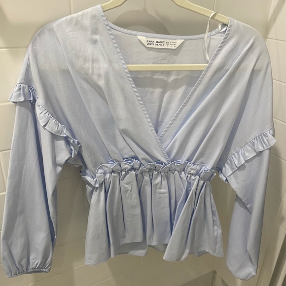 Zara Tops - Zara V Neck Blouse